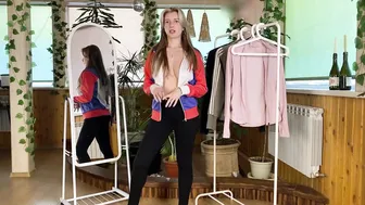 In ENGLISH | Try on sport Sweatshirts #5