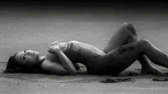 Nude Art Models how to Pose Sensual and Slow: Hanie By Dominic C Photography