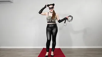 Catwoman Leather Cosplay Try On #maskedmodelvids #lookbook #8