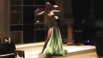 #bellydance - Dubai hotel belly dance show January video HD #6