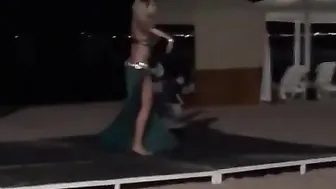 #bellydance - Dubai dosert dancing, arabic belly dance show #10