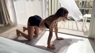 BEDROOM YOGA #2