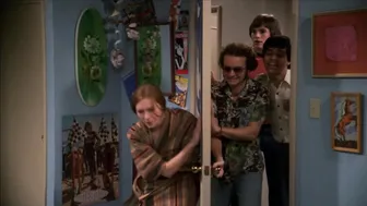 Implied Nudity - That '70s Show: S4E20 #3