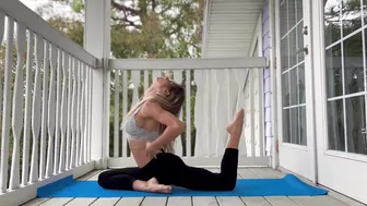 RAINY DAY YOGA #10