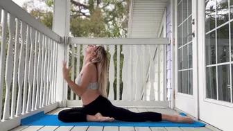 RAINY DAY YOGA #4