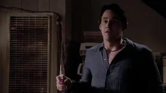 Implied Nudity - Buffy S4E3 #4