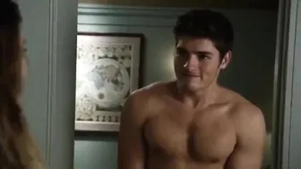 Implied Nudity + ENM/EUM - Faking It S2E16+17 #5