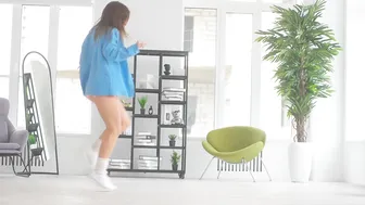 Edamame bbno | Shuffling Dance | Shuffle Girl | Cutting Shape Dance | Girl in Shorts #2