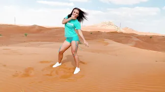 Russian Girl in Dubai. Safari Desert Dance. #9