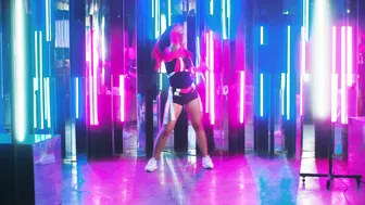 Bounce Timbaland | Super Dance Video 2020 | Girl in Shorts Dancing #5