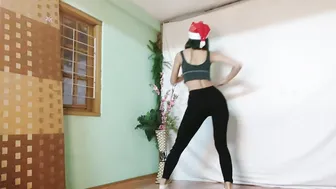 SIMPLE MOVE Bachata with Christmas Song #8