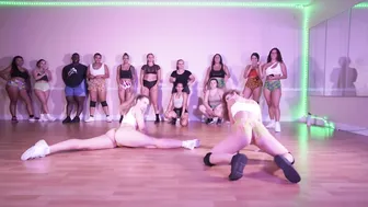 Elle Twerk - Debii Works Choreo #8