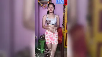 SHRITI Social Media Influencer | Dum Dum Dum #shriti #socialmedia #dancevideo #indian #influencer #2