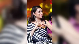 Dress Sense of actress Keerthy Suresh |Dum Dum Dum #keerthysuresh #keerthisuresh #dresssense #saree #7