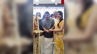 Actress Honey Rose Inaugurated Gold Park Showroom | Dum Dum Dum #honeyrose #malluactress #actress #10