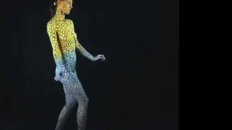 Art video: Yellow & Blue body-painting #10