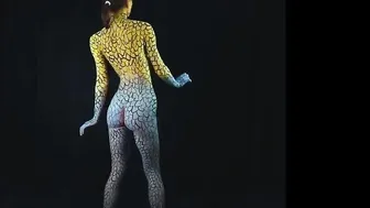 Art video: Yellow & Blue body-painting #3