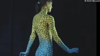 Art video: Yellow & Blue body-painting #8