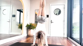 Extreme Stretching, Handstands & Flexibility Flow #8