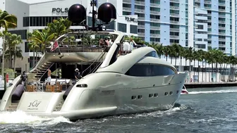 PARTY TO THE NEXT LEVEL in Miami | Boat Zone #10