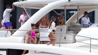 Girls' Boat Party Extravaganza in Miami #5