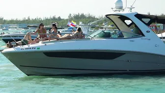 TOP MODEL Gets Wild on Miami Sandbar !! Boat Zone Miami #7