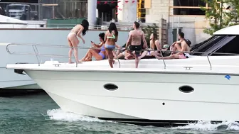 WILD PARTY ON THE MIAMI RIVER! BOAT ZONE MIAMI #6