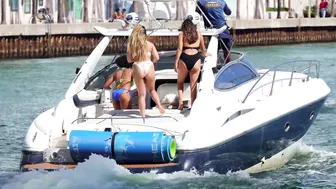 Top-Notch LADIES !! Here Comes TROUBLE !! Boat Zone Miami #9