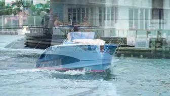 Only in Miami You See THIS!! Boat Zone Miami #2