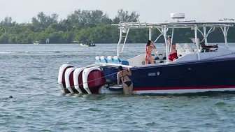 TOP MODELS at Haulover Sandbar! Boat Zone Miami #4