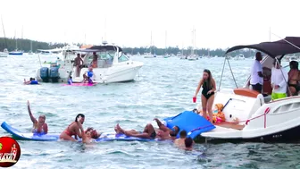 PARTY ON THE ROOF! HAULOVER SANDBAR | BOAT ZONE MIAMI #7