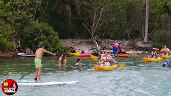 LUCKY GUY! WILD PARTY AT THE HAULOVER INLET SANDBAR | BOAT ZONE MIAMI #9