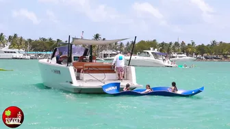 EXOTIC ASSETS ON THE HAULOVER SANDBAR 2023 | BOAT ZONE MIAMI #6