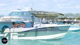 SHE KNOWS HOW TO MOVE IT! MIAMI SANDBAR | BOAT ZONE MIAMI #7