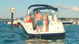 BADASS GIRLS! SHE STARE AT ME!! GOLDEN HOUR AT HAULOVER SANDBAR | BOAT ZONE MIAMI #10