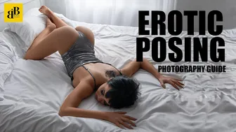 Erotic Poses for Selfie Boudoir Photos #1