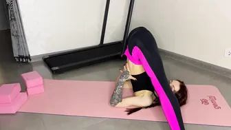 Flexibility routine. Flexible girl. Gymnastics flex. Yoga girl flex. Backband - Solo contortion #4