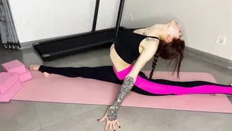 SPLITS & OVERSPLITS. SPLIT STRETCH. STRETCHING AND GYMNASTIC FLEX. CONTORTION WORKOUT #4