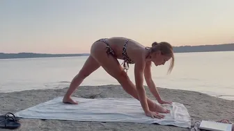 Day 2 - Low Back | 7 Day Beach Self Love Yoga Series #5