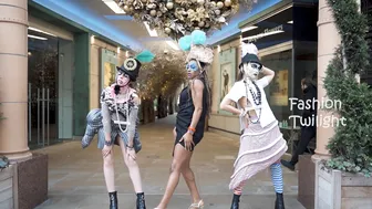 Street Fashion Film in slow motion with lots of Models and cars #3