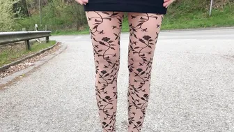 Outdoor Clip in Wolford Strumpfhose , Pantyhose , Tights , Lingerie unterwegs mit der G-Klasse . #3