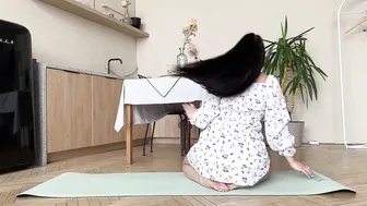 Gymnastics & stretching in kitchen #5