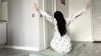 Bedroom Workout Yoga #9