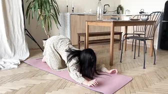 Workout Stretch Exercise #2