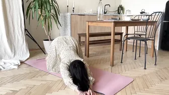 Workout Stretch Exercise #8