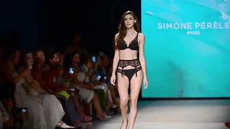 4K Slow Motion] Luxury lingerie Gala show | Curve Collective | Paraiso Miami Beach #7