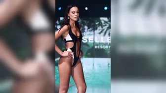 Jiselle Kezia Swimwear Show shorts #bikini #models #runway #miamiswimweek2023 #plussize #10