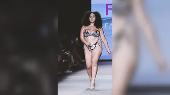 Vertical 4K] Freya | Curve Collective Fashion Show | Miami Swim Week2023 | Paraiso Miami Beach #10