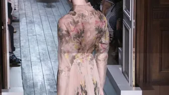 Valentino｜Unforgettable Fashion show ｜ Haute Couture 12/13 Fall Winter #4