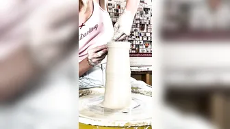 Pulling the walls of a vase - Pottery ASMR :) #4